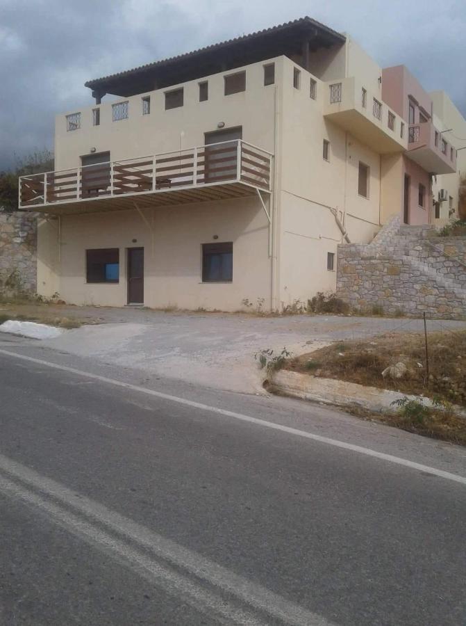 Sfakia Thea Apartments Exteriör bild